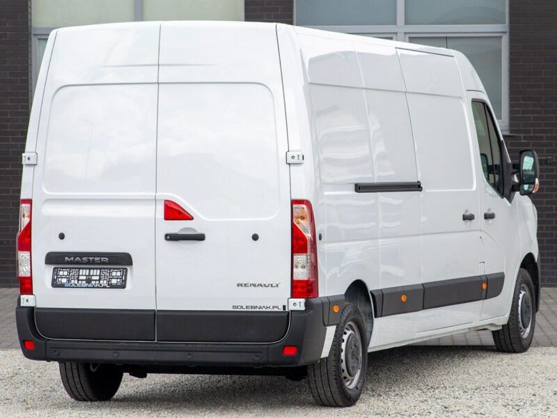 Renault Master L3H2 2.3 150KM Blaszak 2023r.