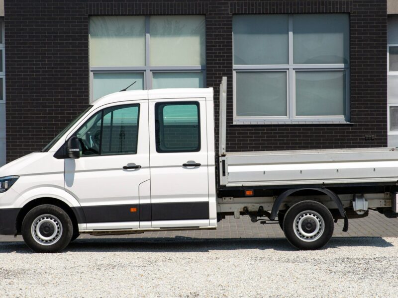 Volkswagen Crafter DOKA 7-OSÓB 180 KM Hak Salon Polska Skrzynia 2,70 m Historia Serwisowa