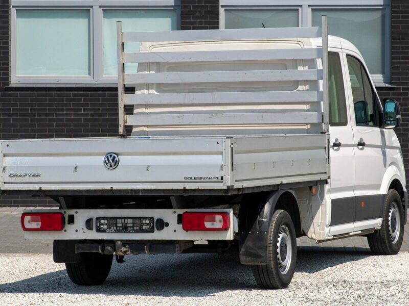 Volkswagen Crafter DOKA 7-OSÓB 180 KM Hak Salon Polska Skrzynia 2,70 m Historia Serwisowa