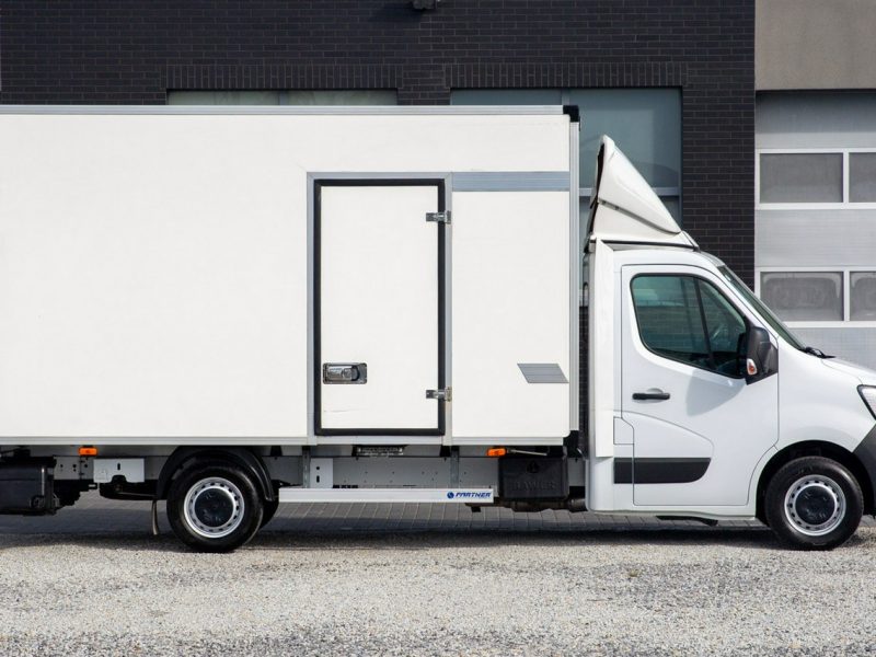 Renault Master 2.3 KONTENER + WINDA UDT W CENIE Salon PL Leasing bez wpłaty własnej