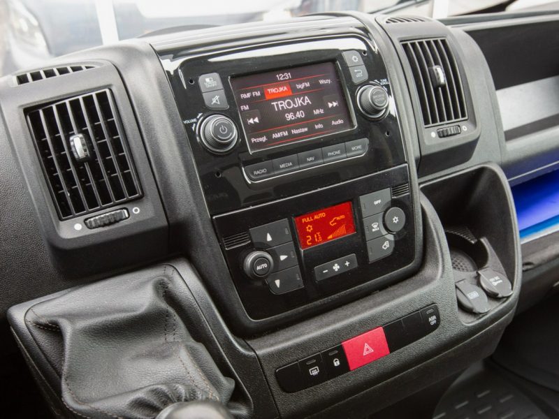 Fiat Ducato 2.3 KONTENER + WINDA UDT W CENIE !!! Sprawdź teraz.