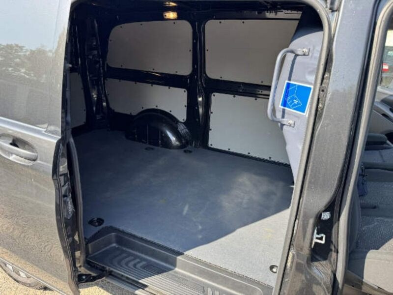 Mercedes Vito