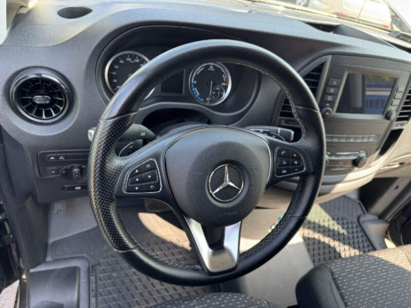 Mercedes Vito