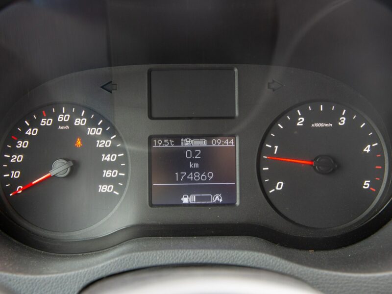 Mercedes Sprinter 316 2.2 cdi Kontener winda 750kg