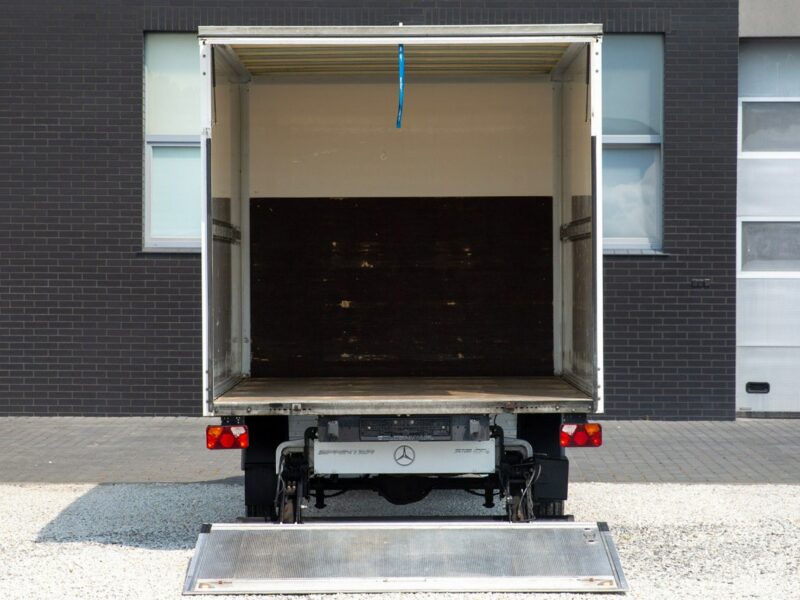 Mercedes Sprinter 316 2.2 cdi Kontener winda 750kg