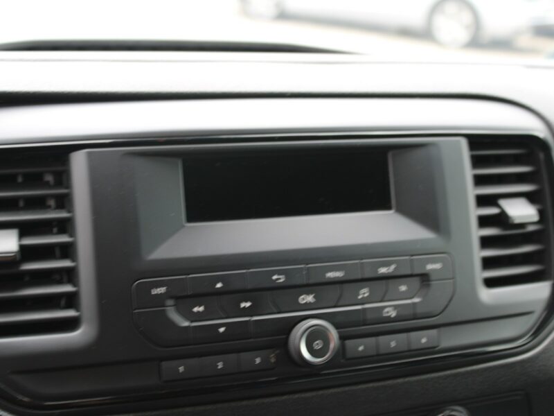Toyota ProAce D4D 120KM MEDIUM F-vat Salon Polska