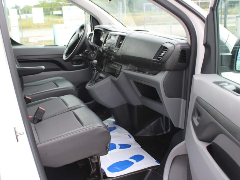 Toyota ProAce D4D 120KM MEDIUM F-vat Salon Polska