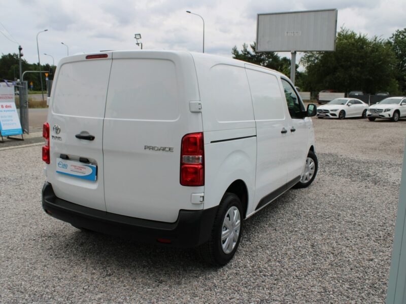 Toyota ProAce D4D 120KM MEDIUM F-vat Salon Polska