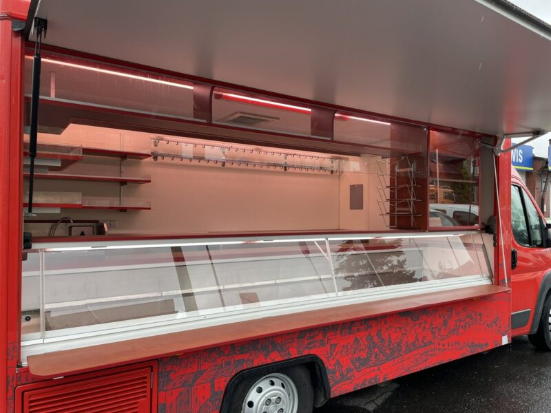 Fiat Ducato Ducato Autosklep wędlin Gastronomiczny Food Truck Foodtruck Borco2018