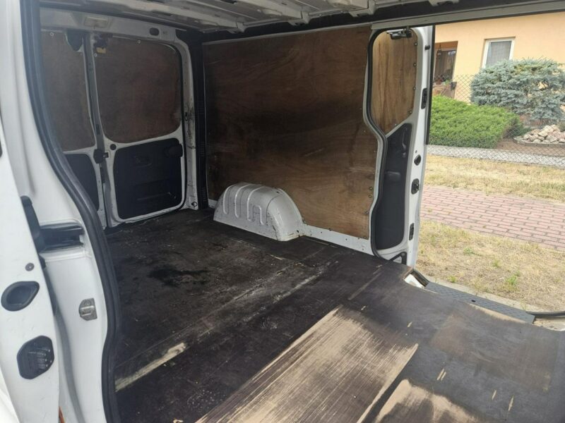 Opel Vivaro L1 Pack klim 2015 zabudowa