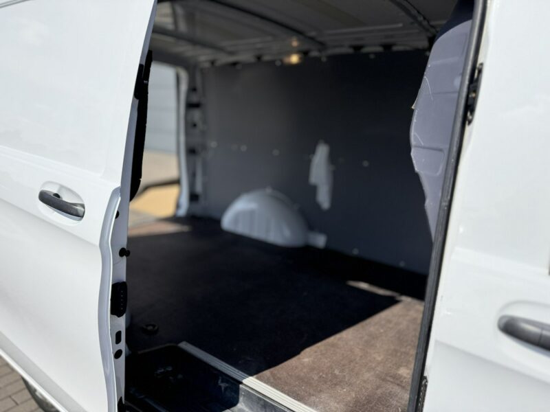Mercedes Vito Vito 111cdi 114Ps , wersja Long, Vat-1