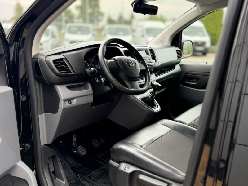Toyota ProAce 1.5 120Ps, Comfort L2 , VAT-1, Bezwypadkowy, netto 49999