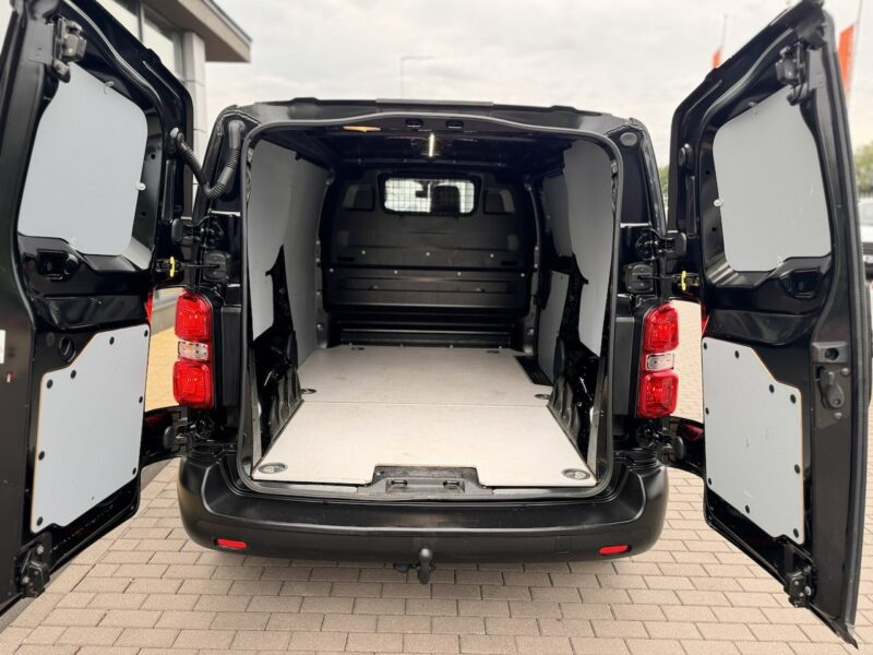 Toyota ProAce 1.5 120Ps, Comfort L2 , VAT-1, Bezwypadkowy, netto 49999