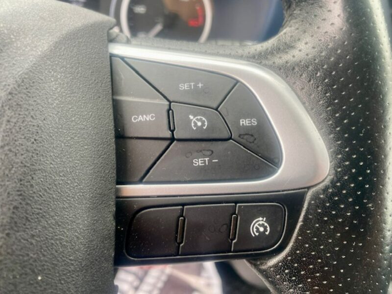 Iveco Daily SALON PL / VOLL / AUTOMAT / 97 tys.km / NAVI / KAMERA / Gwarancja