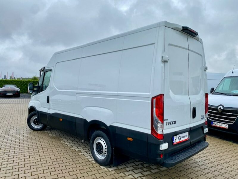 Iveco Daily SALON PL / VOLL / AUTOMAT / 97 tys.km / NAVI / KAMERA / Gwarancja