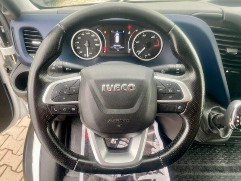 Iveco Daily SALON PL / VOLL / AUTOMAT / 97 tys.km / NAVI / KAMERA / Gwarancja