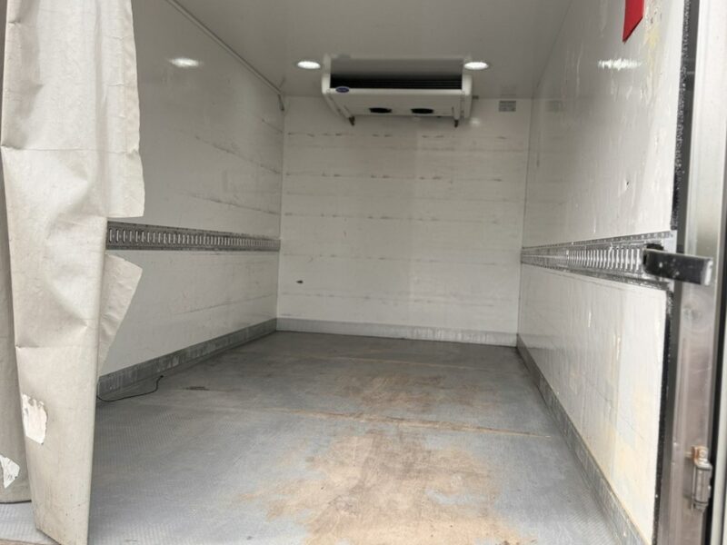 Volkswagen Crafter Crafter 2.0Tdi 177Ps Kontener + chłodnia, DSG , Vat-2 , netto 70999pln