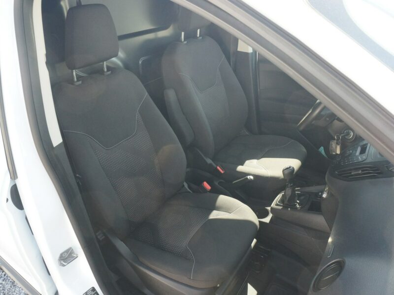 Ford Transit Courier 1.0 Ecoboost 100KM Trend Salon PL Faktura Vat 23% PO9XU81