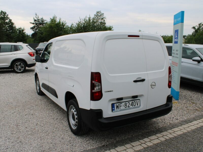 Opel Combo 3osob.XL EnJoy Vat-1 F-vat Salon Polska Gwarancja