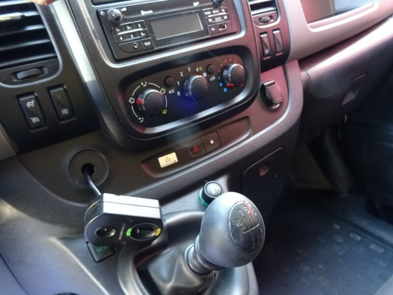 Renault Trafic Renault Trafic L2H1 furgon klima tylko 86000km Sprowadzony