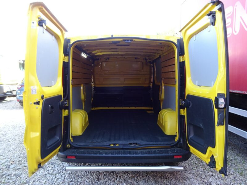 Renault Trafic Renault Trafic L2H1 furgon klima tylko 86000km Sprowadzony