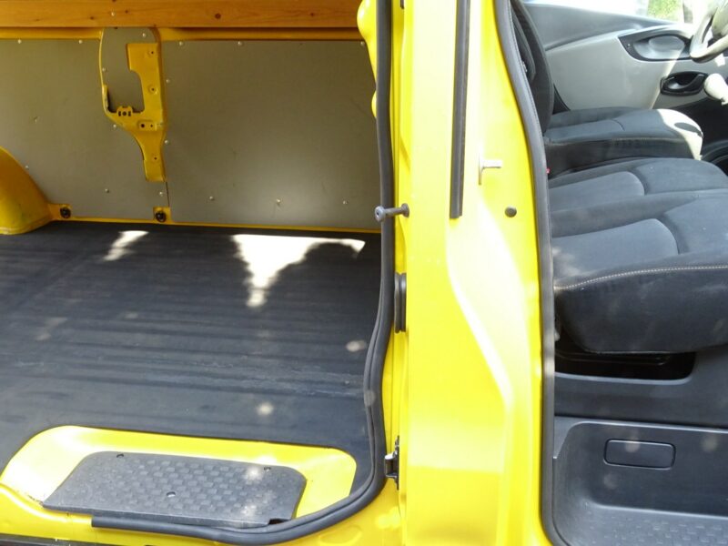 Renault Trafic Renault Trafic L2H1 furgon klima tylko 86000km Sprowadzony