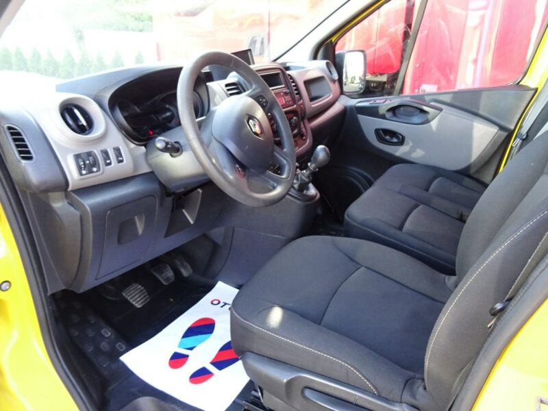 Renault Trafic Renault Trafic L2H1 furgon klima tylko 86000km Sprowadzony