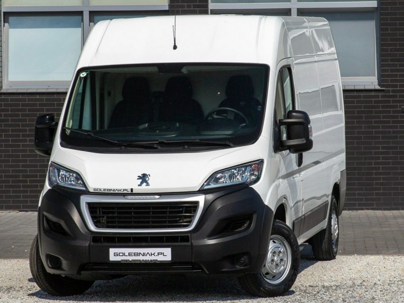 Peugeot Boxer L2H2 ŚREDNI 2.2 BlueHDI *PREMIUM*