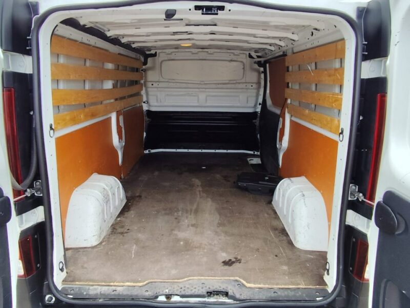 Renault Trafic Pack klim + navi