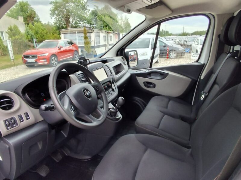 Renault Trafic Pack klim + navi
