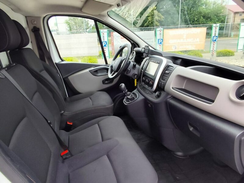 Renault Trafic Pack klim + navi