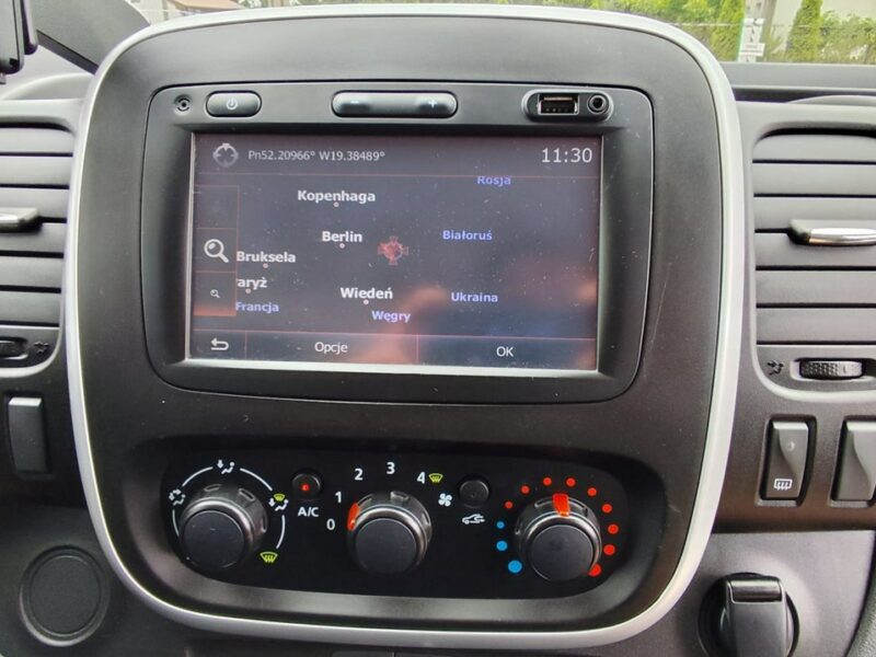 Renault Trafic Pack klim + navi