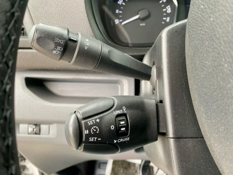 Toyota ProAce SALON PL / 1,6 - 95KM / KLIMA / tempomat / SERVIS / GWARANCJA