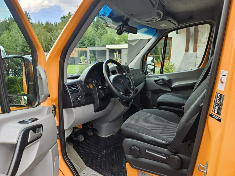 Mercedes Sprinter 2.2 CDi DOKA / 6 osób / 101 tyś przebiegu / I-właściciel / Brygadówka