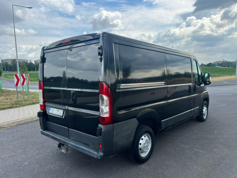 Peugeot Boxer Peugeot Boxer 3-osoby 2.2 HDI 120 KM