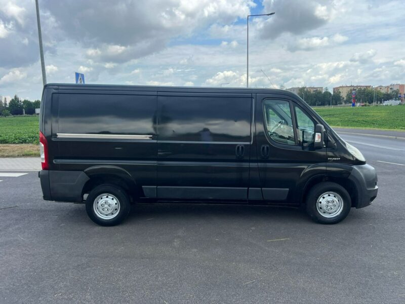 Peugeot Boxer Peugeot Boxer 3-osoby 2.2 HDI 120 KM