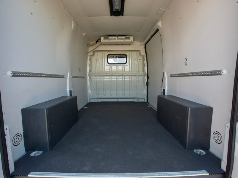 Fiat Ducato 2.3 L2H2 *ŚREDNI* Professional CHŁODNIA DO PRZEWOZU LEKÓW 15-25*C.
