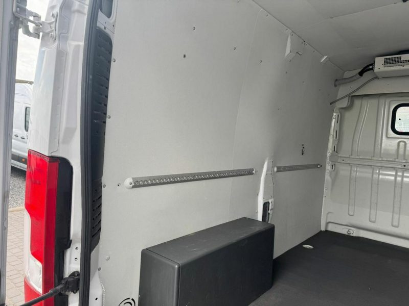 Fiat Ducato 2.3 L2H2 *ŚREDNI* Professional CHŁODNIA DO PRZEWOZU LEKÓW 15-25*C.