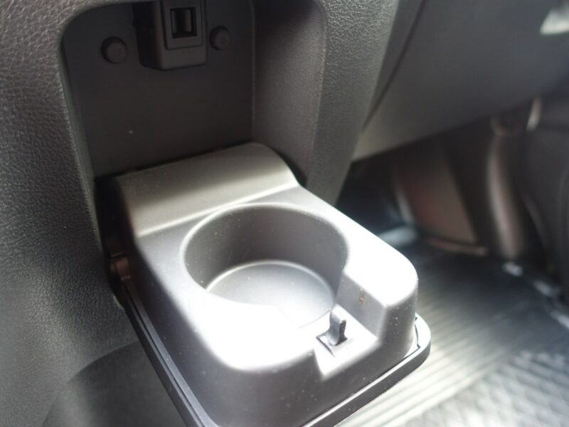 Nissan NV300 * R E Z E R W A C J A *