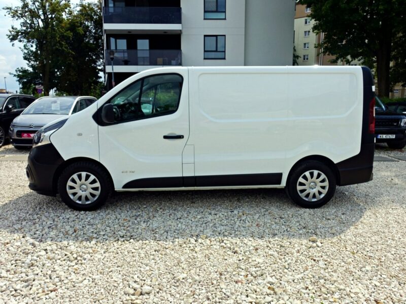 Nissan NV300 * R E Z E R W A C J A *