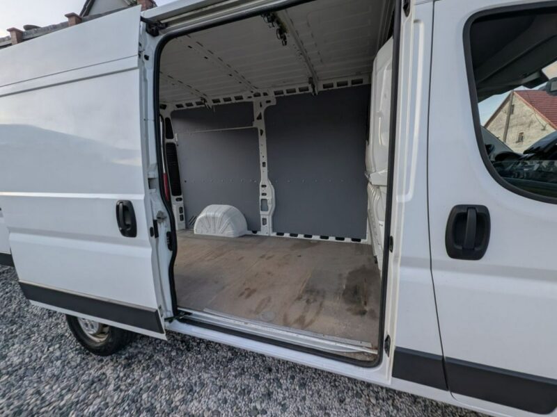Citroen Jumper L2H2, kamera cofania