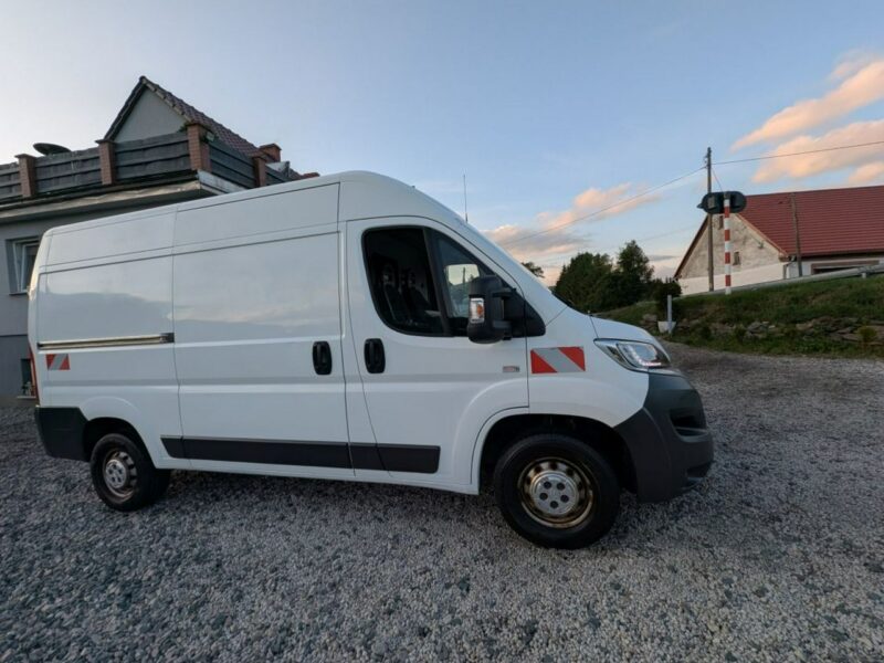 Citroen Jumper L2H2, kamera cofania
