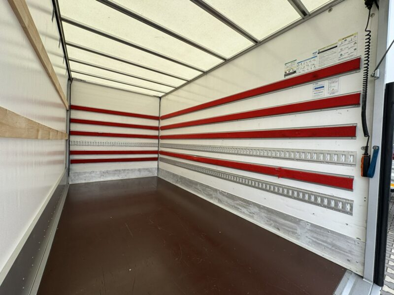 Renault Master 2.3 130KM Kontener + Lewa Strona Firana + Winda 750kg Super Stan !!!