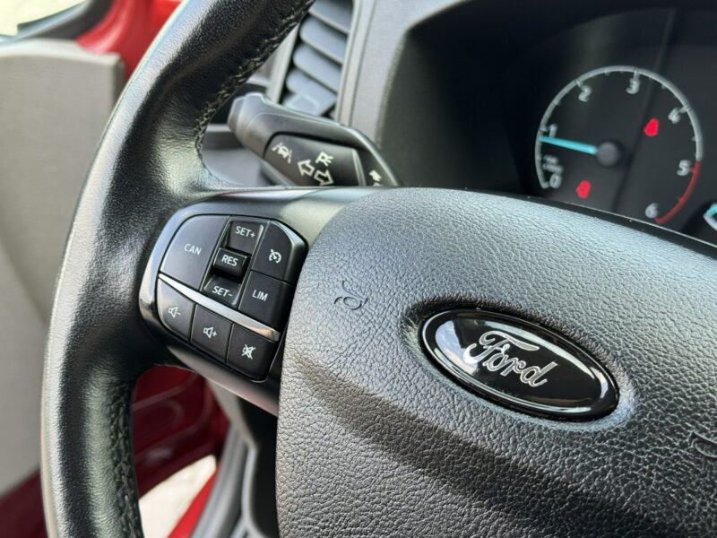 Ford Transit Custom 2.0 170 KM Bogato Wyposażony Salon PL Serwisowany Bezwypadkowy UNIKAT