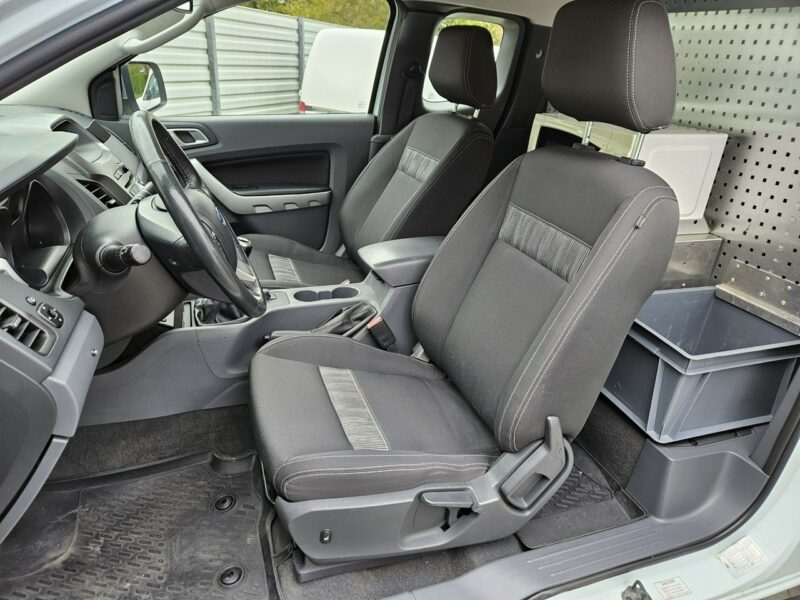 Ford Ranger 2.2 150KM FV 23% VAT-1 manual 4x4 ZABUDOWA warsztat BEZWYPADEK zadbany