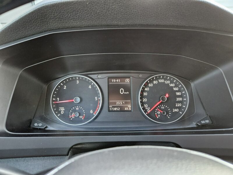 Ford Ranger 2.2 150KM FV 23% VAT-1 manual 4x4 ZABUDOWA warsztat BEZWYPADEK zadbany