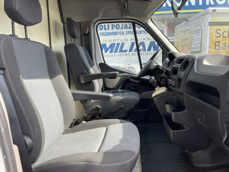Renault Master Autosklep Sklep Gastronomiczny Food Truck Foodtruck 61295km Borco 2012