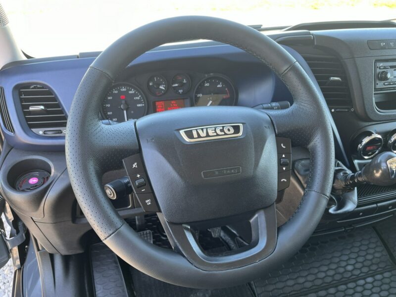 Iveco Daily 35/50C15 3.0/150KM Wywrot_3-Stronny