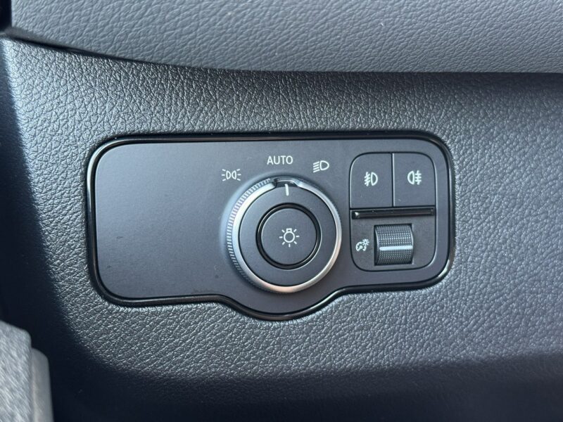 Mercedes Sprinter 319 CDI 3.0 V6 Automat Stan Unikat Full Opcja Warsztat Regały !!!