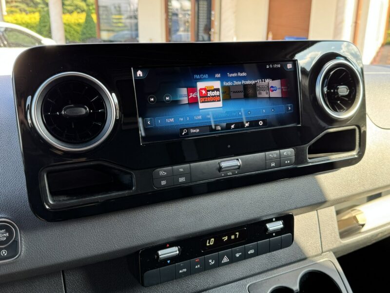 Mercedes Sprinter 319 CDI 3.0 V6 Automat Stan Unikat Full Opcja Warsztat Regały !!!